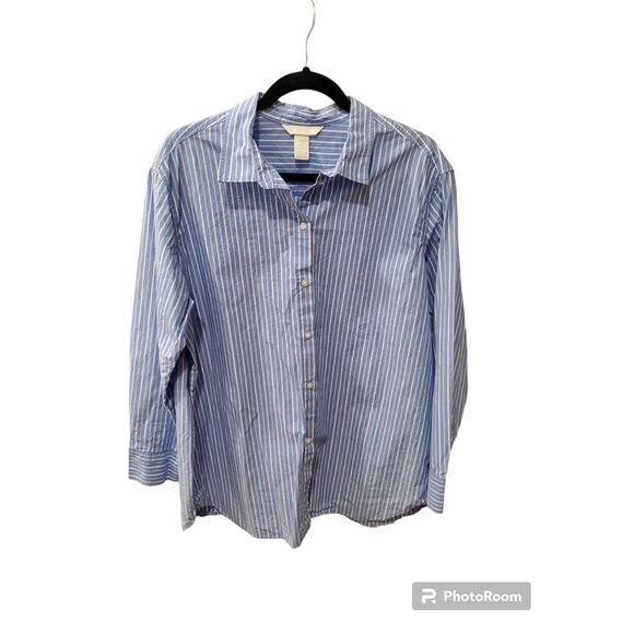 H&M Perfect Shirt Blouse Size M Button Front Blue White Stripe Cotton - Picture 1 of 3